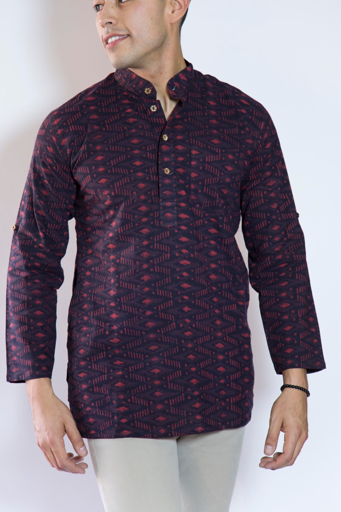 Diamond Red Brash & Rad The Diamond Red Kurta. This loose fitting and airy Kurta pairs well with some jeans or chinos and boots or sneakers. Long sleeves to be kept stretched out or rolled up in place with wooden buttons on the elbows to maintain that cool and casual vibe. 100% Cotton Chest and Side Pockets Regular Fit Made in India
